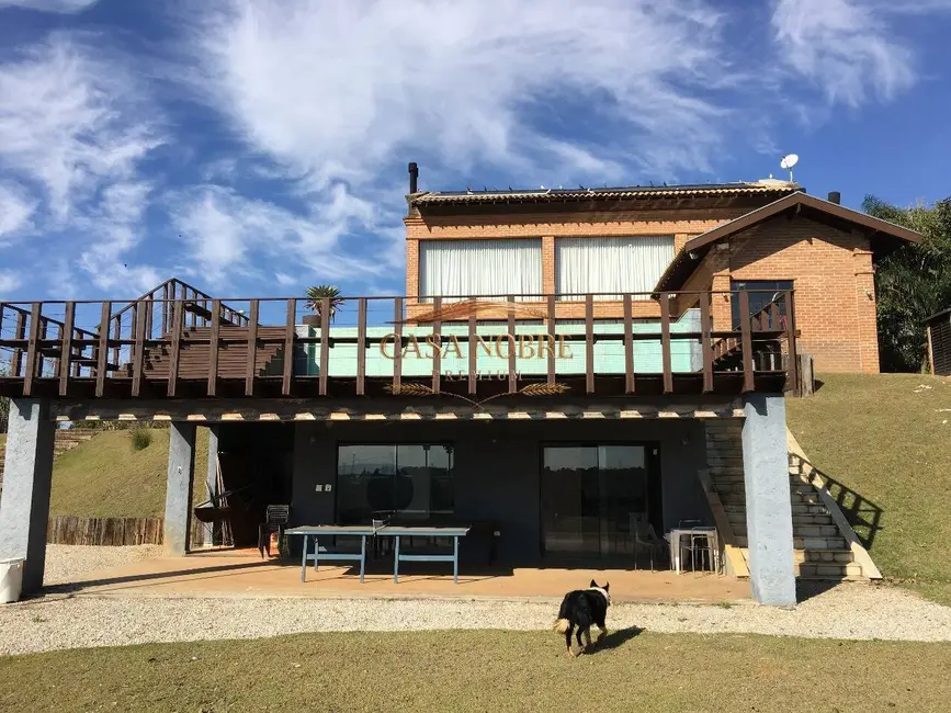 Foto 1 de Casa com 3 quartos à venda, 4200m2 em Chácaras Cataguá, Taubate - SP