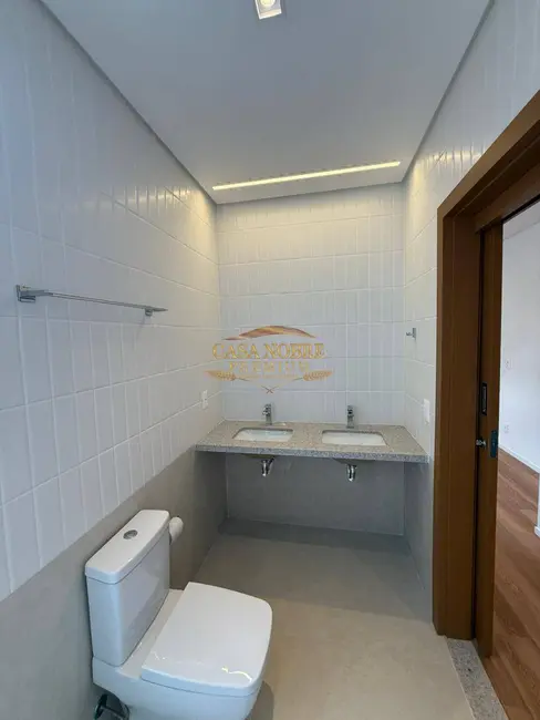 Foto 9 de Casa com 3 quartos à venda, 300m2 em Quiririm, Taubate - SP