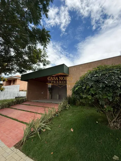 Foto 1 de Casa com 3 quartos à venda, 300m2 em Quiririm, Taubate - SP