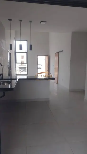 Foto 3 de Casa com 3 quartos à venda e para alugar, 280m2 em Cacapava - SP