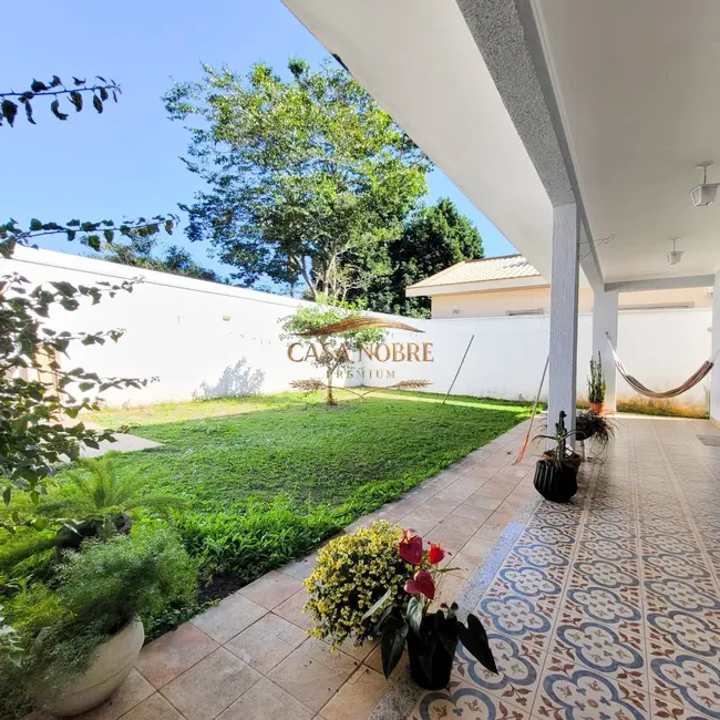 Foto 6 de Casa com 2 quartos à venda, 300m2 em Tremembe - SP