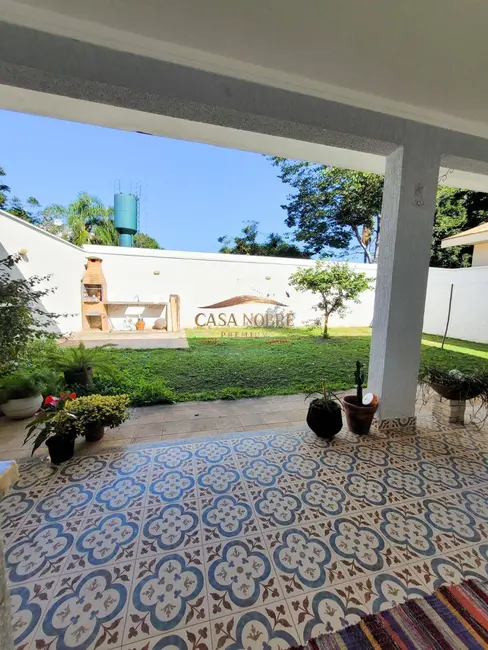 Foto 9 de Casa com 2 quartos à venda, 300m2 em Tremembe - SP