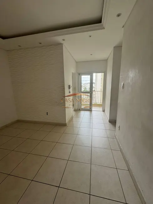 Foto 4 de Apartamento com 2 quartos para alugar, 52m2 em Chácara São Manoel, Taubate - SP