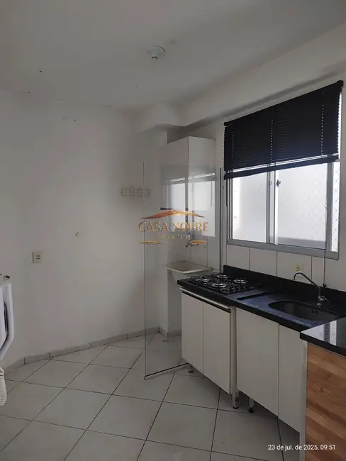 Foto 2 de Apartamento com 2 quartos à venda, 45m2 em Vila São José, Taubate - SP