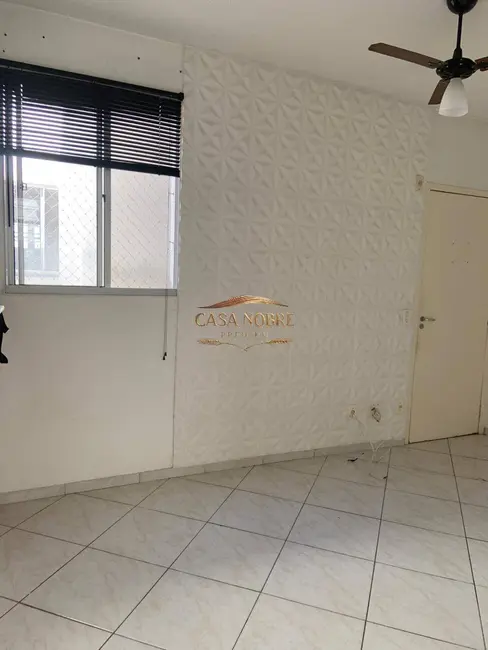 Foto 3 de Apartamento com 2 quartos à venda, 45m2 em Vila São José, Taubate - SP