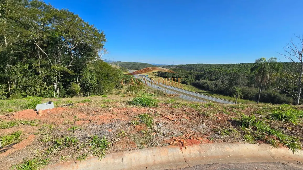 Foto 1 de Terreno / Lote à venda, 250m2 em Piracangaguá II, Taubate - SP
