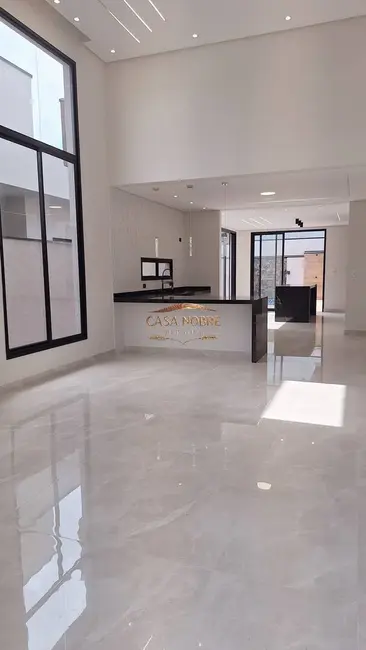 Foto 5 de Casa com 3 quartos à venda, 300m2 em Piracangaguá, Taubate - SP