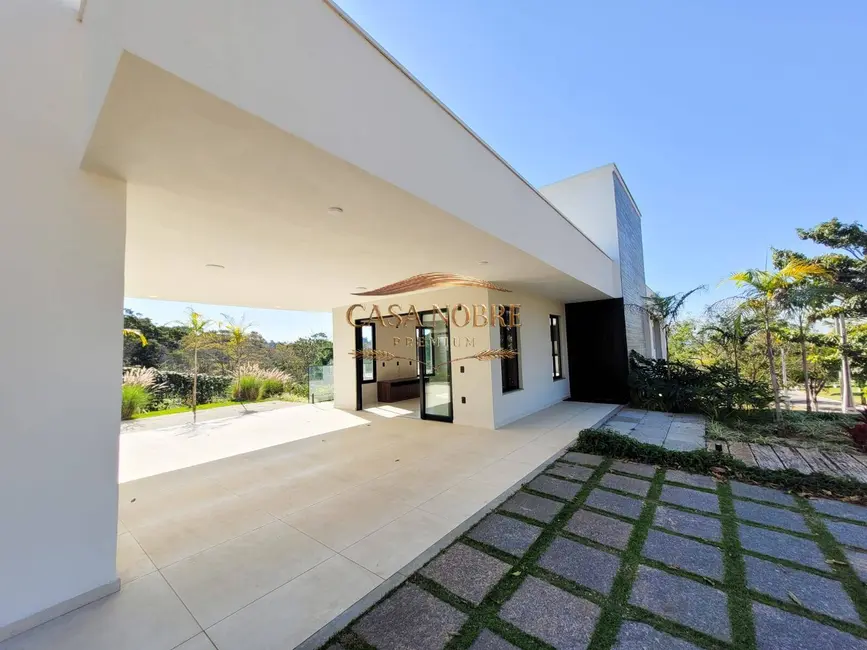 Foto 3 de Casa com 4 quartos à venda, 848m2 em Chácara São Félix, Taubate - SP