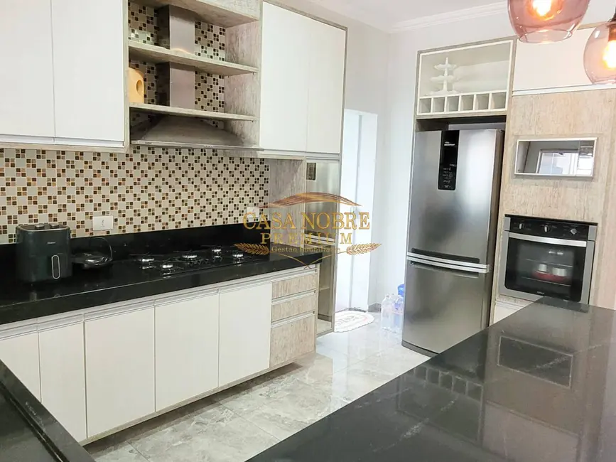 Foto 7 de Casa com 3 quartos à venda, 272m2 em Tremembe - SP