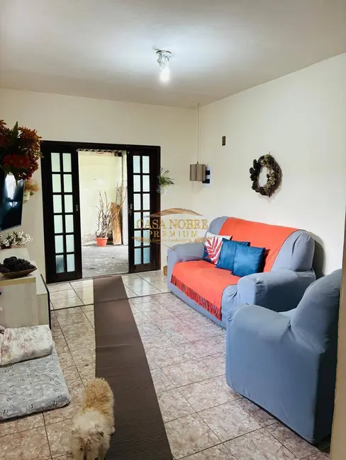 Casa com 2 quartos à venda, 185m2 em Parque Urupês, Taubate - SP - imagem 2 Foto 2 de Casa com 2 quartos à venda, 185m2 em Parque Urupês, Taubate - SP