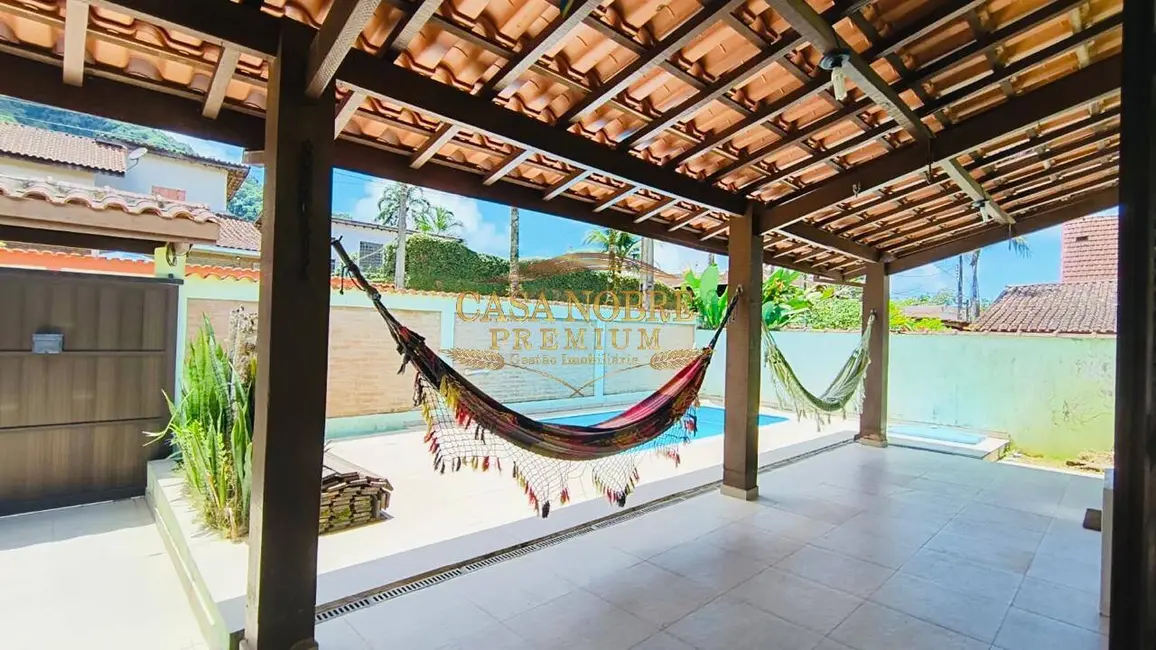 Foto 5 de Casa com 4 quartos à venda, 300m2 em Ubatuba - SP