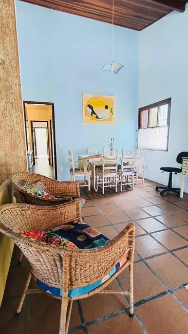 Foto 2 de Casa com 4 quartos à venda, 300m2 em Ubatuba - SP