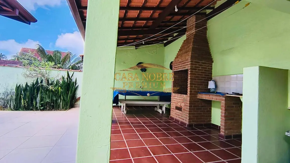 Foto 9 de Casa com 4 quartos à venda, 300m2 em Ubatuba - SP