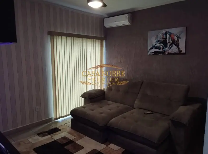 Foto 7 de Casa com 3 quartos para alugar, 500m2 em Piracangaguá, Taubate - SP