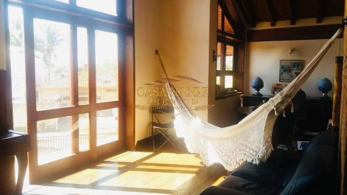 Foto 4 de Casa com 3 quartos à venda, 480m2 em Jardim das Nações, Taubate - SP