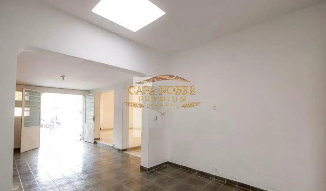 Foto 3 de Casa com 3 quartos à venda e para alugar, 300m2 em Jardim Maria Augusta, Taubate - SP