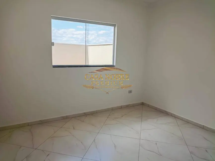 Foto 4 de Casa com 2 quartos à venda, 150m2 em Residencial Antares, Taubate - SP