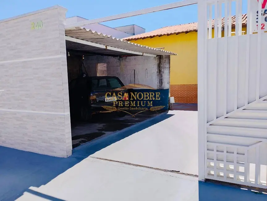 Foto 2 de Casa com 3 quartos à venda, 250m2 em Jardim Oásis, Taubate - SP