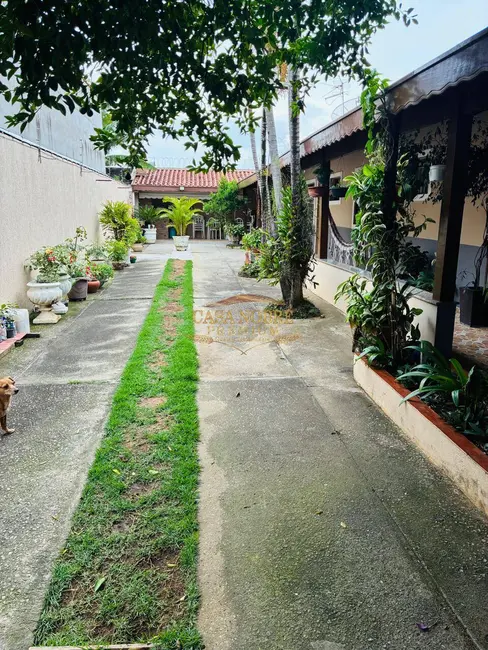 Foto 1 de Casa com 2 quartos à venda, 250m2 em Residencial Novo Horizonte, Taubate - SP