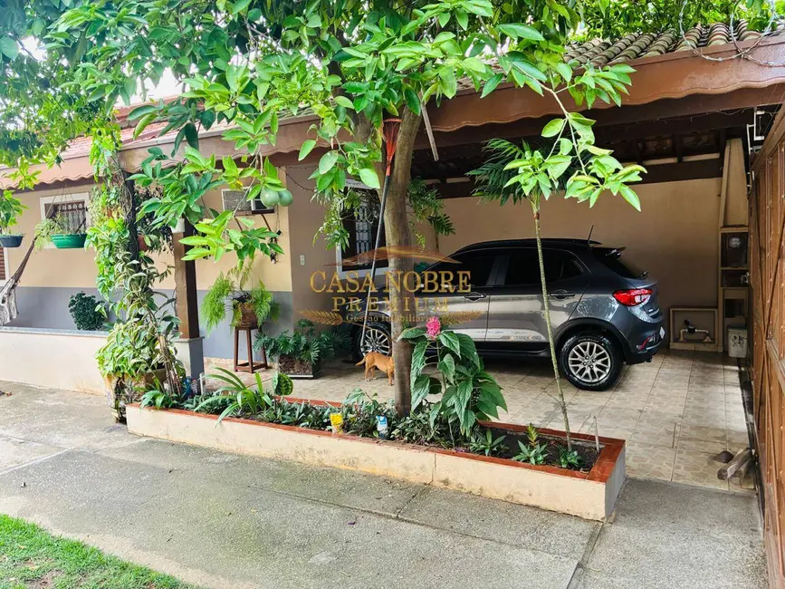 Foto 2 de Casa com 2 quartos à venda, 250m2 em Residencial Novo Horizonte, Taubate - SP