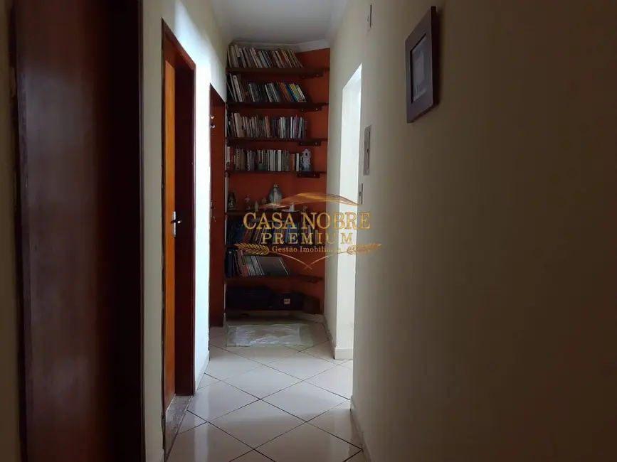 Foto 8 de Casa com 3 quartos à venda, 221m2 em Jardim do Sol, Taubate - SP