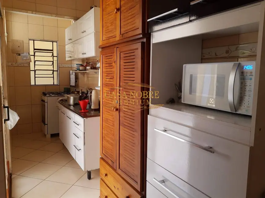 Foto 5 de Casa com 3 quartos à venda, 221m2 em Jardim do Sol, Taubate - SP