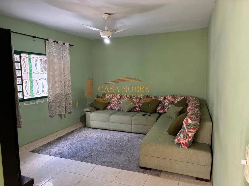 Foto 3 de Casa com 4 quartos à venda, 250m2 em Jardim Califórnia, Taubate - SP