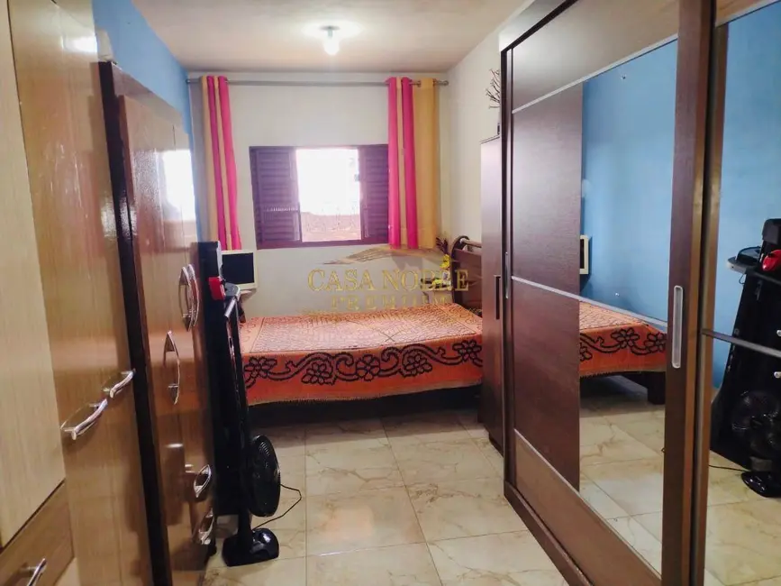 Foto 5 de Casa com 5 quartos à venda, 250m2 em Jardim Bela Vista, Taubate - SP