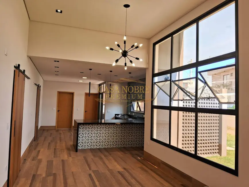 Foto 3 de Casa de Condomínio com 3 quartos à venda, 283m2 em Taubate - SP