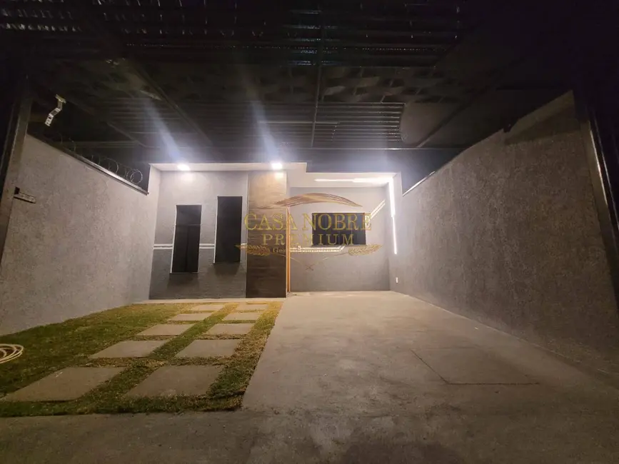 Foto 4 de Casa com 3 quartos à venda, 150m2 em Jardim Oásis, Taubate - SP