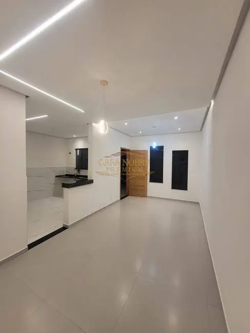 Foto 5 de Casa com 3 quartos à venda, 150m2 em Jardim Oásis, Taubate - SP
