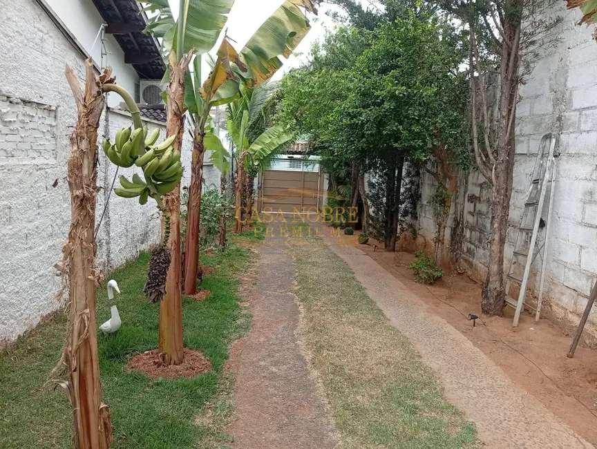 Foto 3 de Chácara com 2 quartos à venda, 900m2 em Jardim Paulista, Taubate - SP