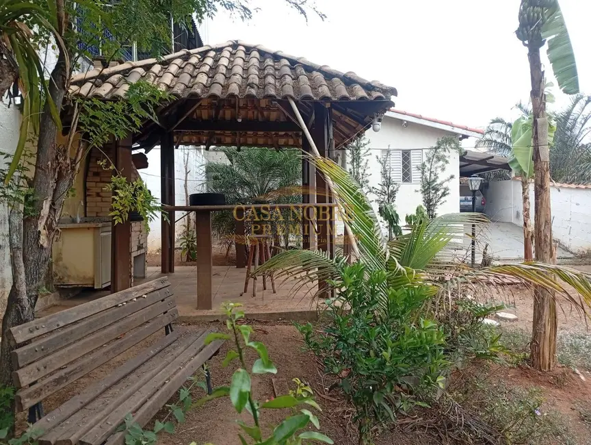 Foto 1 de Chácara com 2 quartos à venda, 900m2 em Jardim Paulista, Taubate - SP