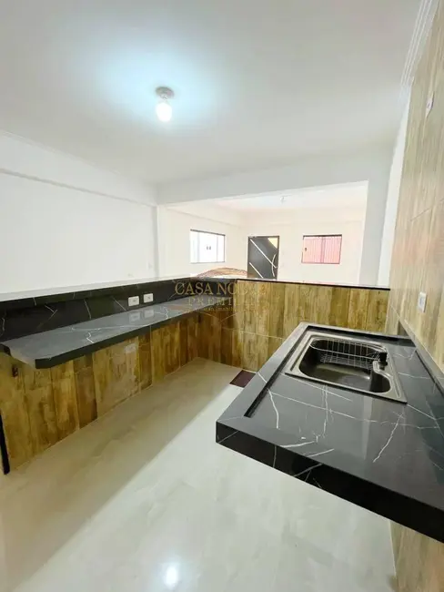 Foto 2 de Casa com 3 quartos à venda, 200m2 em Loteamento Santa Clara, Pindamonhangaba - SP