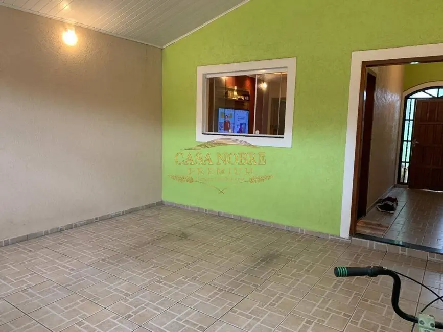 Foto 5 de Casa com 2 quartos à venda, 150m2 em Jardim Gurilândia, Taubate - SP
