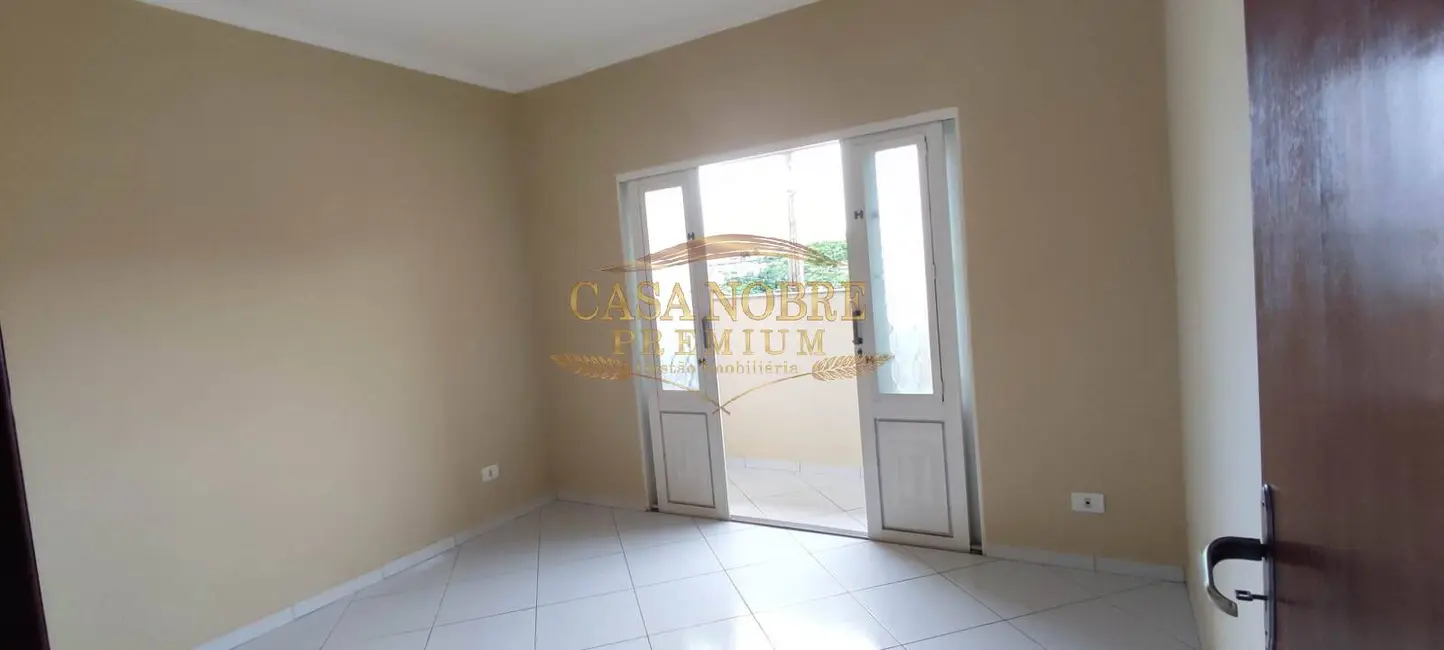 Foto 8 de Casa com 3 quartos à venda, 180m2 em Monte Belo, Taubate - SP