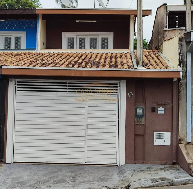 Foto 1 de Casa com 3 quartos à venda, 180m2 em Monte Belo, Taubate - SP