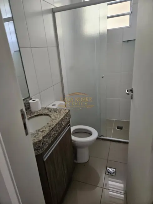 Foto 9 de Apartamento com 2 quartos à venda e para alugar, 44m2 em Estiva, Taubate - SP