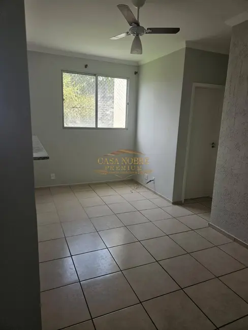 Foto 1 de Apartamento com 2 quartos à venda e para alugar, 44m2 em Estiva, Taubate - SP