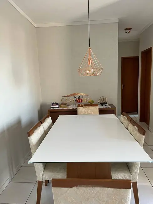 Foto 6 de Apartamento com 2 quartos à venda, 60m2 em Piracangaguá, Taubate - SP
