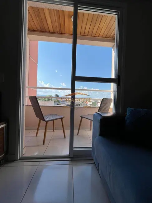 Foto 4 de Apartamento com 2 quartos à venda, 60m2 em Piracangaguá, Taubate - SP