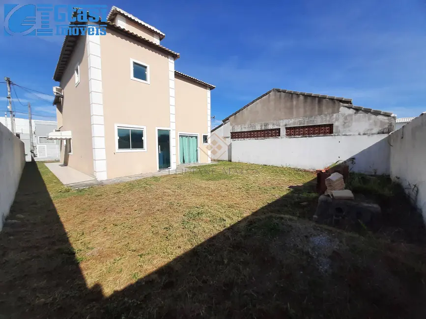 Foto 6 de Casa com 3 quartos à venda, 300m2 em São Mateus, Sao Pedro Da Aldeia - RJ