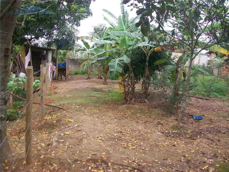 Foto 4 de Terreno / Lote à venda, 548m2 em Araruama - RJ