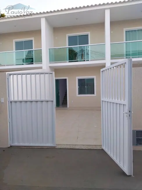 Foto 2 de Casa com 2 quartos à venda, 90m2 em Centro, Araruama - RJ