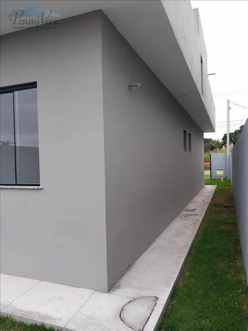 Foto 8 de Casa com 2 quartos à venda, 225m2 em Araruama - RJ