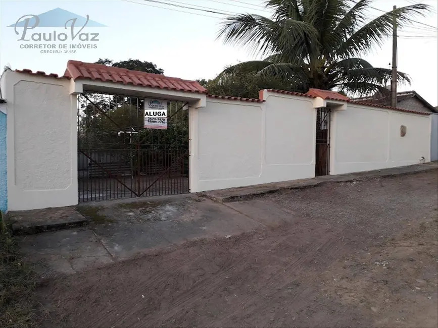 Foto 2 de Casa com 1 quarto à venda, 450m2 em Araruama - RJ