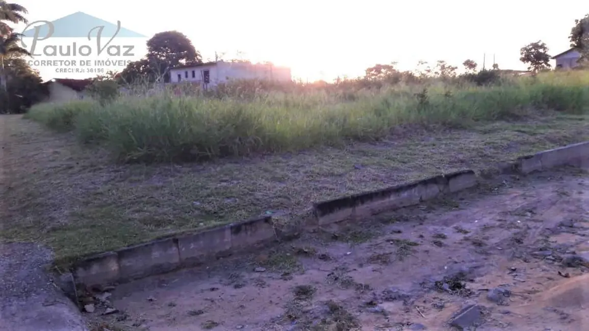 Foto 2 de Lote de Condomínio à venda, 325m2 em Araruama - RJ