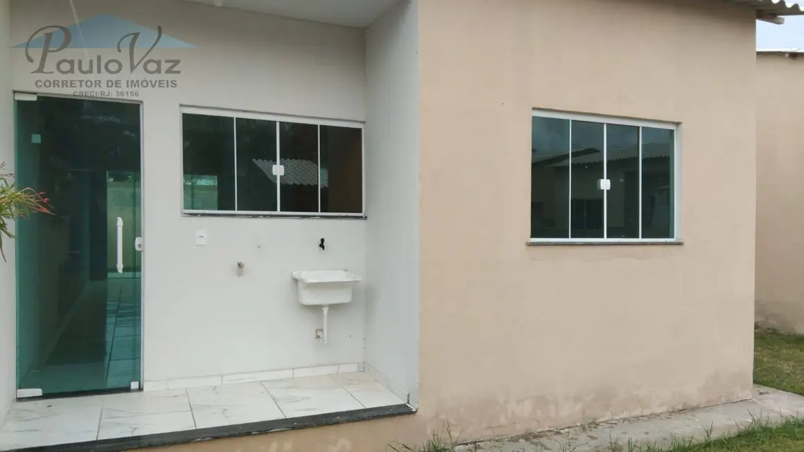 Foto 6 de Casa com 2 quartos à venda, 75m2 em Araruama - RJ