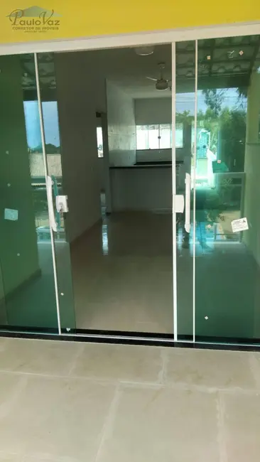 Foto 4 de Casa com 2 quartos à venda, 85m2 em Araruama - RJ