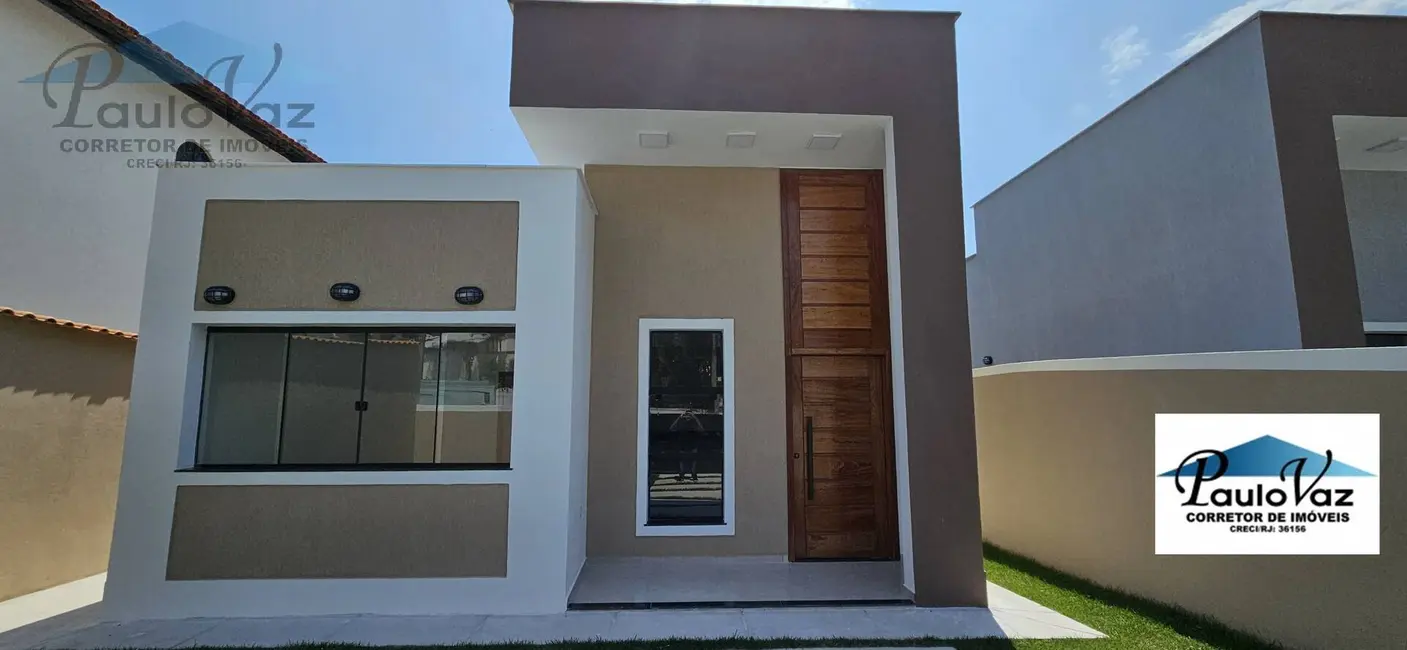 Foto 4 de Casa com 3 quartos à venda, 213m2 em Araruama - RJ